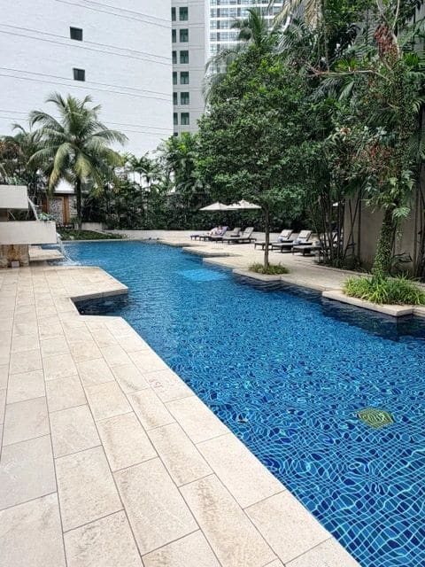 Pool (recuperation centre)