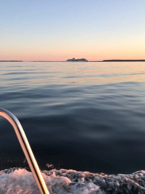 Beautiful cruising conditions to Leland