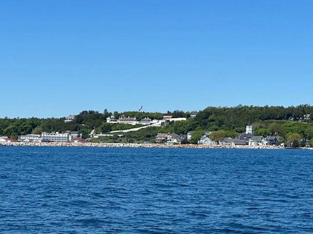 Coming into port!