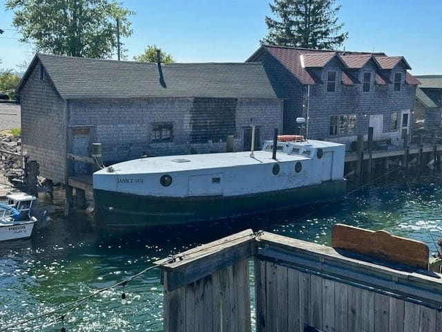The original tug of Leland, the Janice Sue