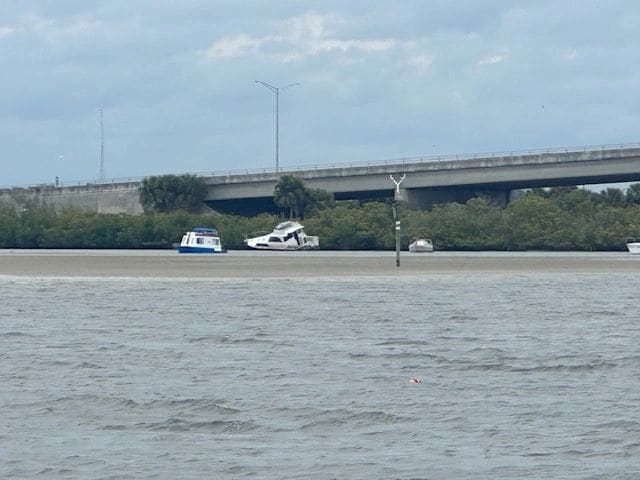 Surprised just how many wrecked boats there are along the way. Told a result of storms and hurricanes.