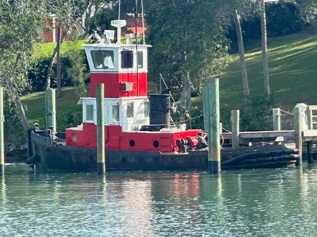 Hadn’t seen a tug in a long while. Along the way from Biscayne Bay to Riviera Beach.