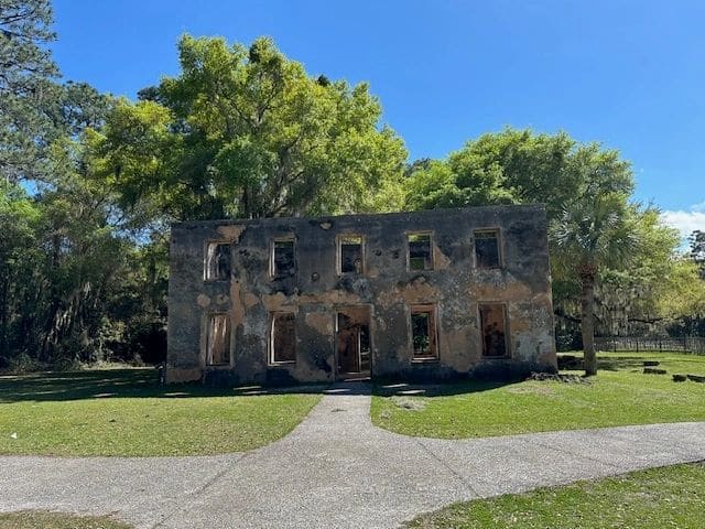 The oldest structure on the island, the Horton House, 1743.