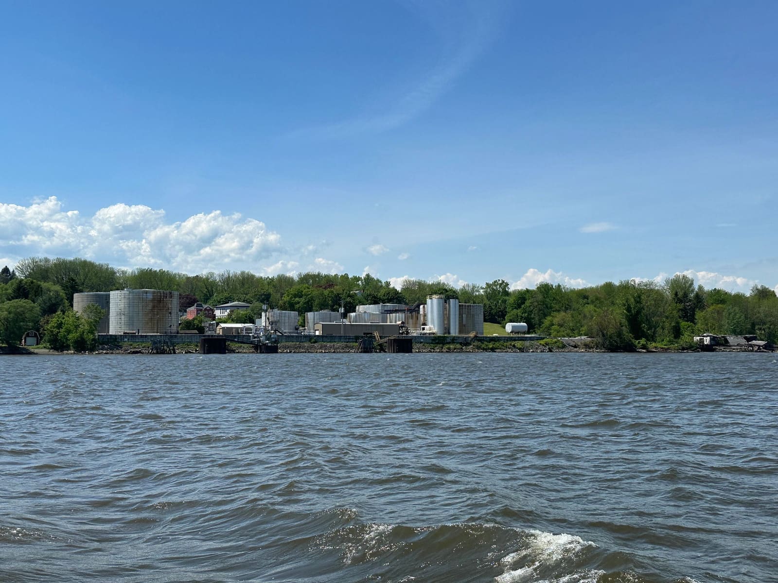 On the Hudson River, heading to Town of Waterford free wall