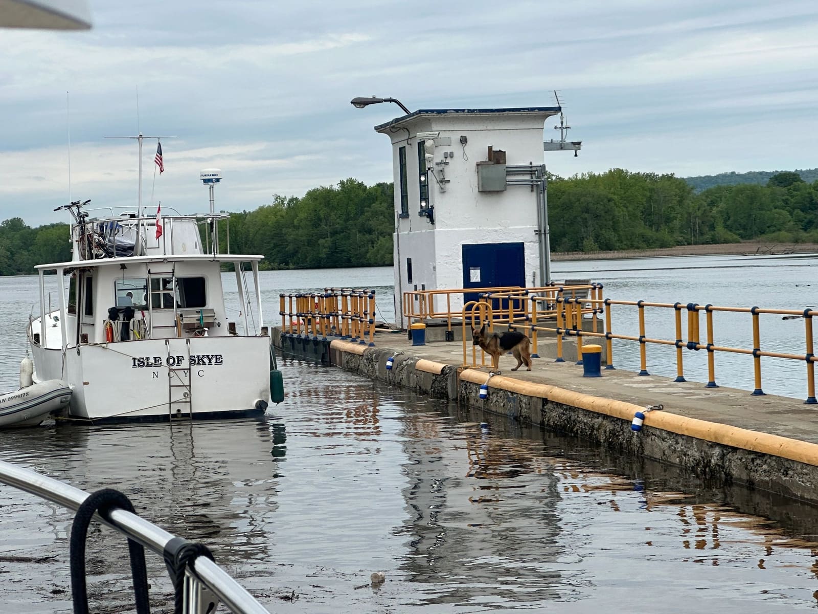 Next day at lock -- Hemi left behind