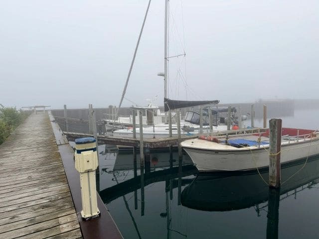 Opening day! View of E-2 lock doors (we had moved up on the docks since arriving))