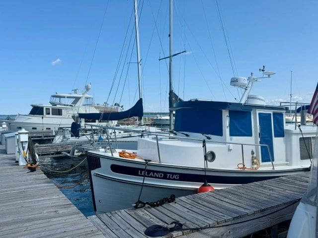 Lenland Tug and Flour Power tucked in at Bayfield City Marina